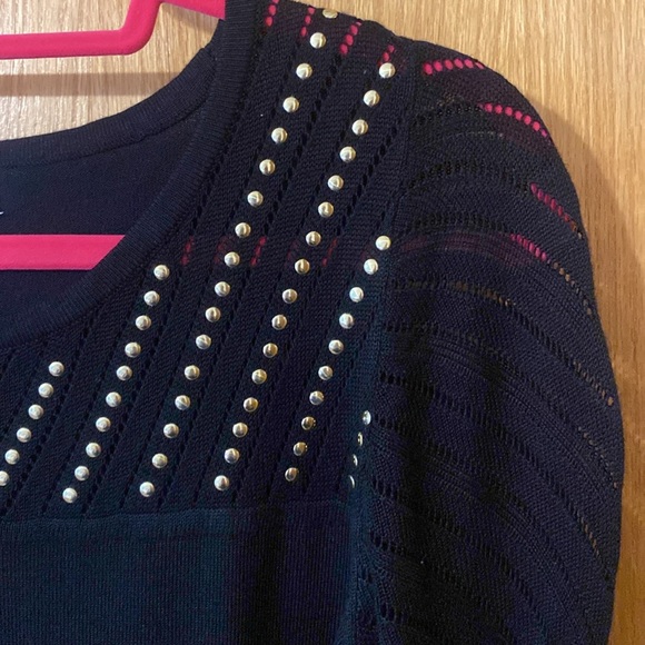 Brand new Calvin Klein dress with gold detailing - Picture 4 of 6